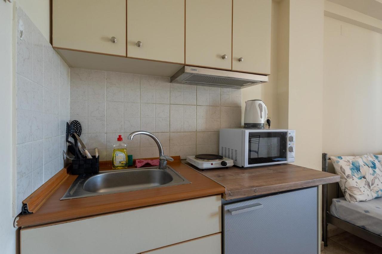 Elia Mini Suites 7 Larissa Exteriör bild